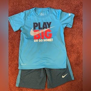 Boys Nike Short Set, size 7